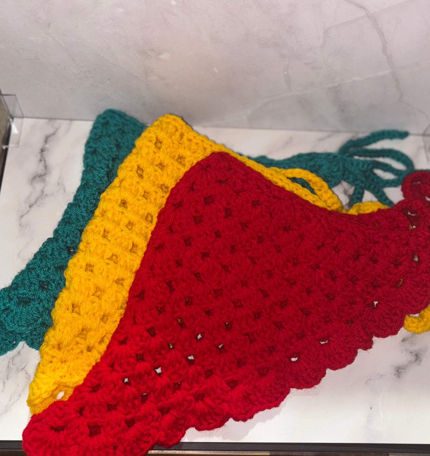 Scalloped Edge Bandana